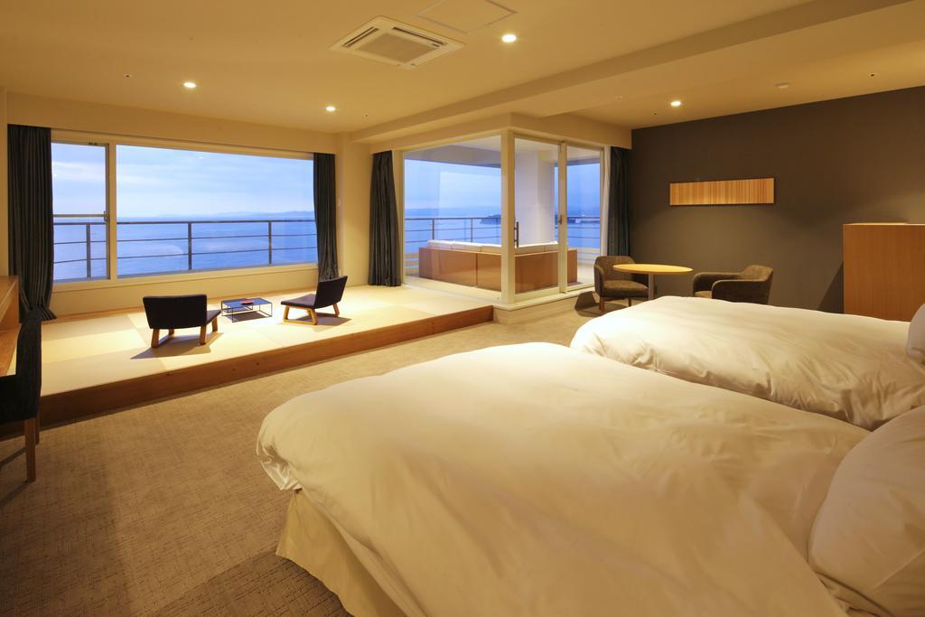 Shirahama Key Terrace Hotel Seamore Exterior photo