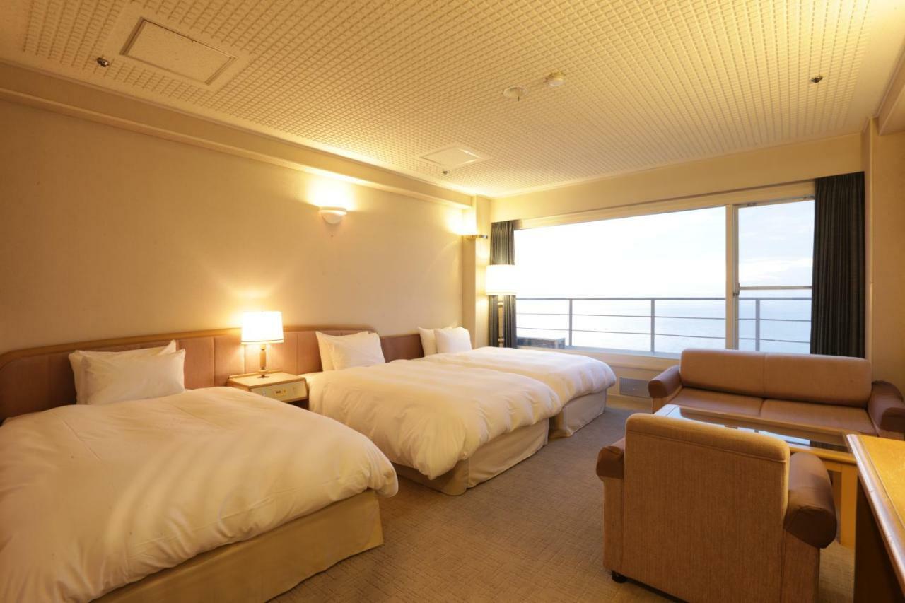 Shirahama Key Terrace Hotel Seamore Exterior photo